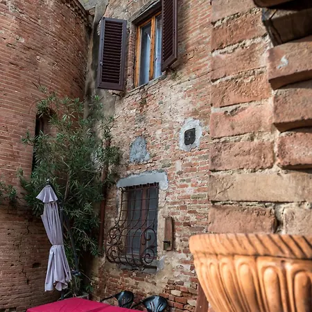 Borgo Antico 3* Certaldo